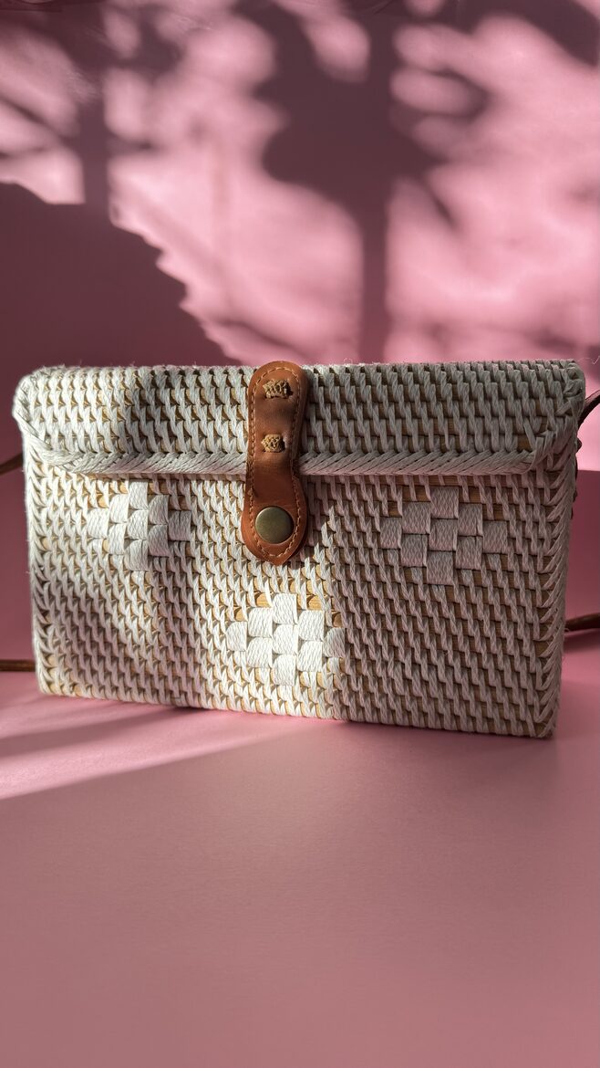 PĪTA SOMIŅA square